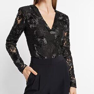 Express LACE EMBROIDERED V-NECK LONG SLEEVE THONG BODYSUIT